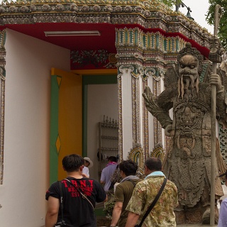 0002__7D_4940_Wat_Pho
