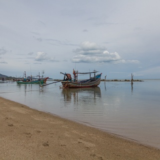0008__7D_3032_Lamai